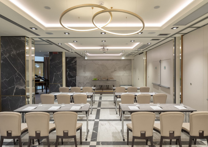 media.sala_congressi_corallo_hotel_rimini_15