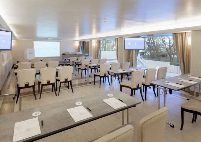 media.sala_congressi_diamante_hotel_rimini (6)