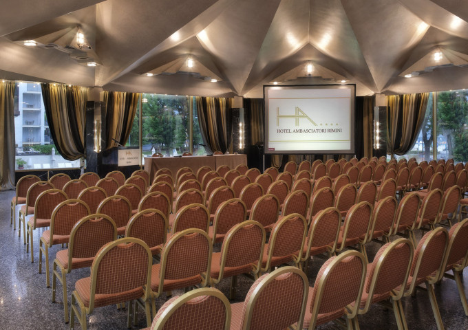 media.sala congressi hotel ambasciatori