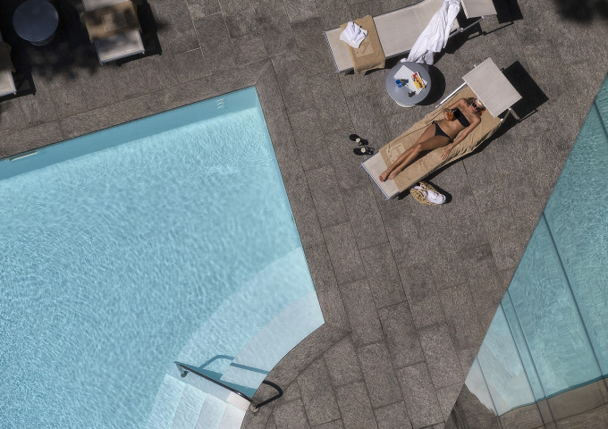 media.piscina hotel ambasciatori 4 stelle